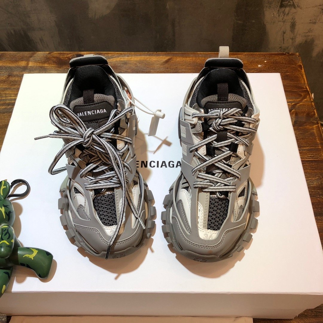 ファッション通販Balenciaga バレンシアガ シューズ 実物の写真 N品スーパーコピー靴代引き可能国内発送後払い安全必ず届く信用できるサイト