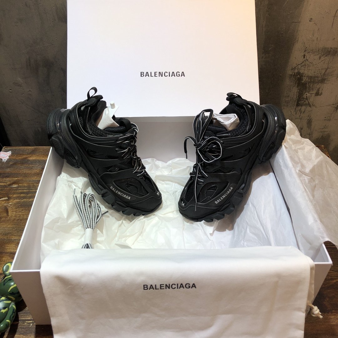 ファッション通販Balenciaga バレンシアガ シューズ 実物の写真 N品スーパーコピー靴代引き可能国内発送後払い安全必ず届く信用できるサイト