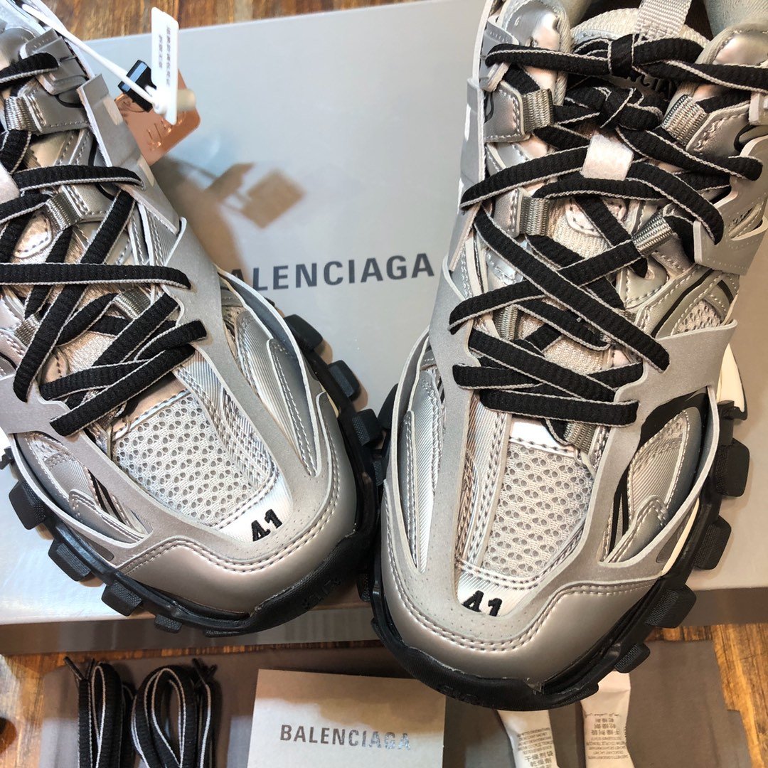 ファッション通販Balenciaga バレンシアガ シューズ 実物の写真 N品スーパーコピー靴代引き可能国内発送後払い安全必ず届く信用できるサイト