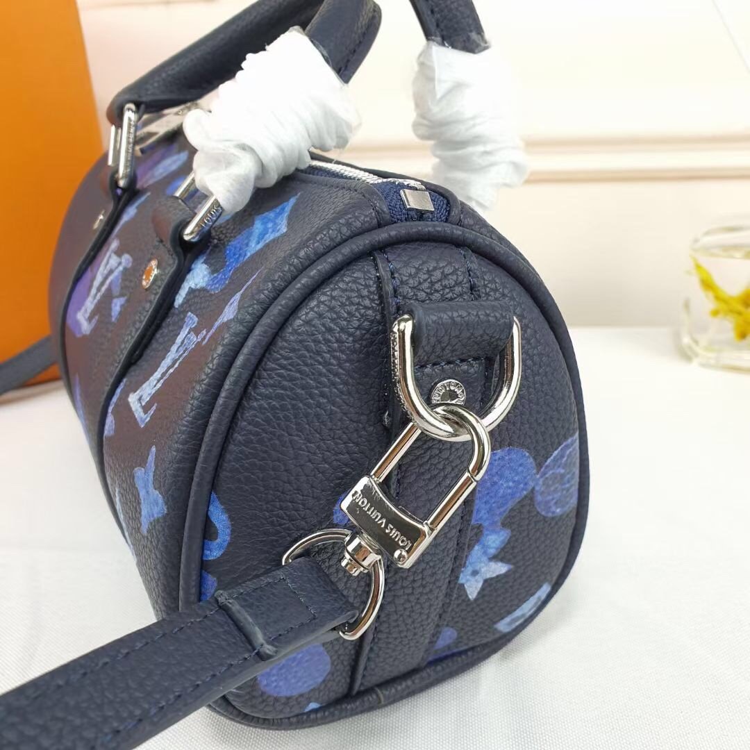 ルイヴィトン Louis Vuitton バッグ 実物の写真  N品スーパーコピー靴代引き可能国内発送後払い安全必ず届く信用できるサイト