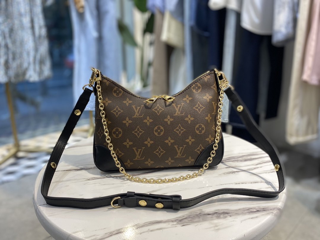 ルイヴィトン Louis Vuitton バッグ 実物の写真  N品スーパーコピー靴代引き可能国内発送後払い安全必ず届く信用できるサイト