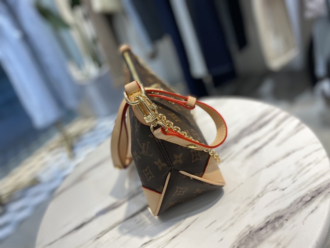 ルイヴィトン Louis Vuitton バッグ 実物の写真  N品スーパーコピー靴代引き可能国内発送後払い安全必ず届く信用できるサイト