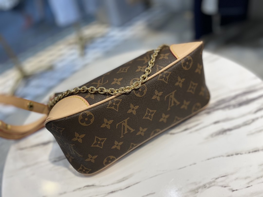 ルイヴィトン Louis Vuitton バッグ 実物の写真  N品スーパーコピー靴代引き可能国内発送後払い安全必ず届く信用できるサイト
