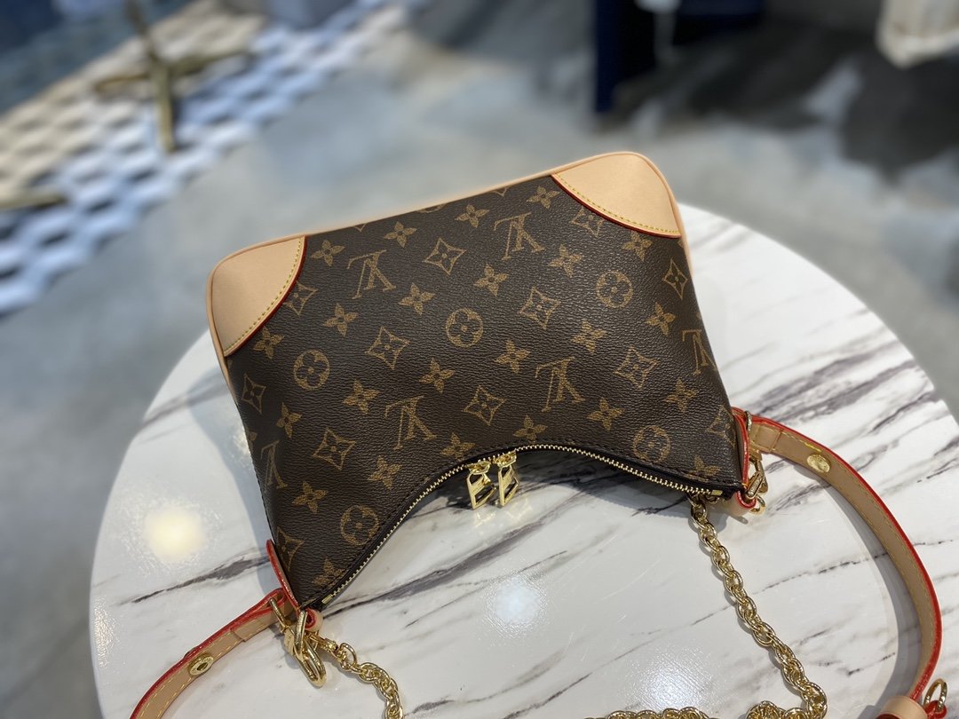 ルイヴィトン Louis Vuitton バッグ 実物の写真  N品スーパーコピー靴代引き可能国内発送後払い安全必ず届く信用できるサイト