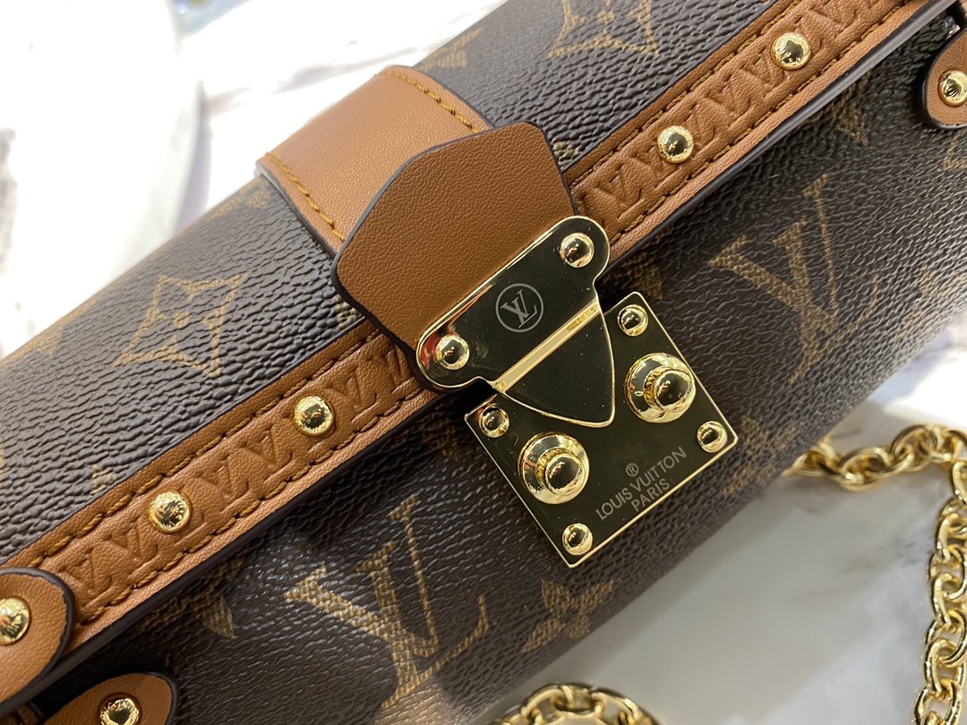 ルイヴィトン Louis Vuitton バッグ 実物の写真  N品スーパーコピー靴代引き可能国内発送後払い安全必ず届く信用できるサイト
