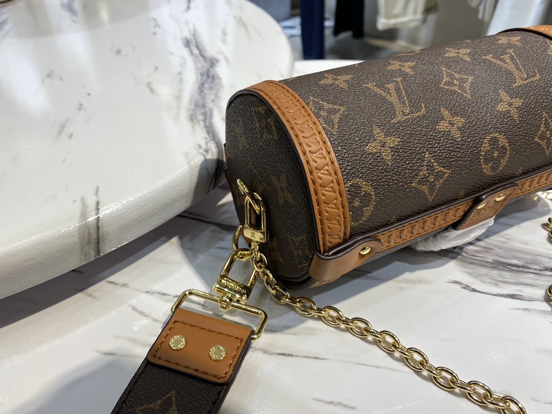 ルイヴィトン Louis Vuitton バッグ 実物の写真  N品スーパーコピー靴代引き可能国内発送後払い安全必ず届く信用できるサイト
