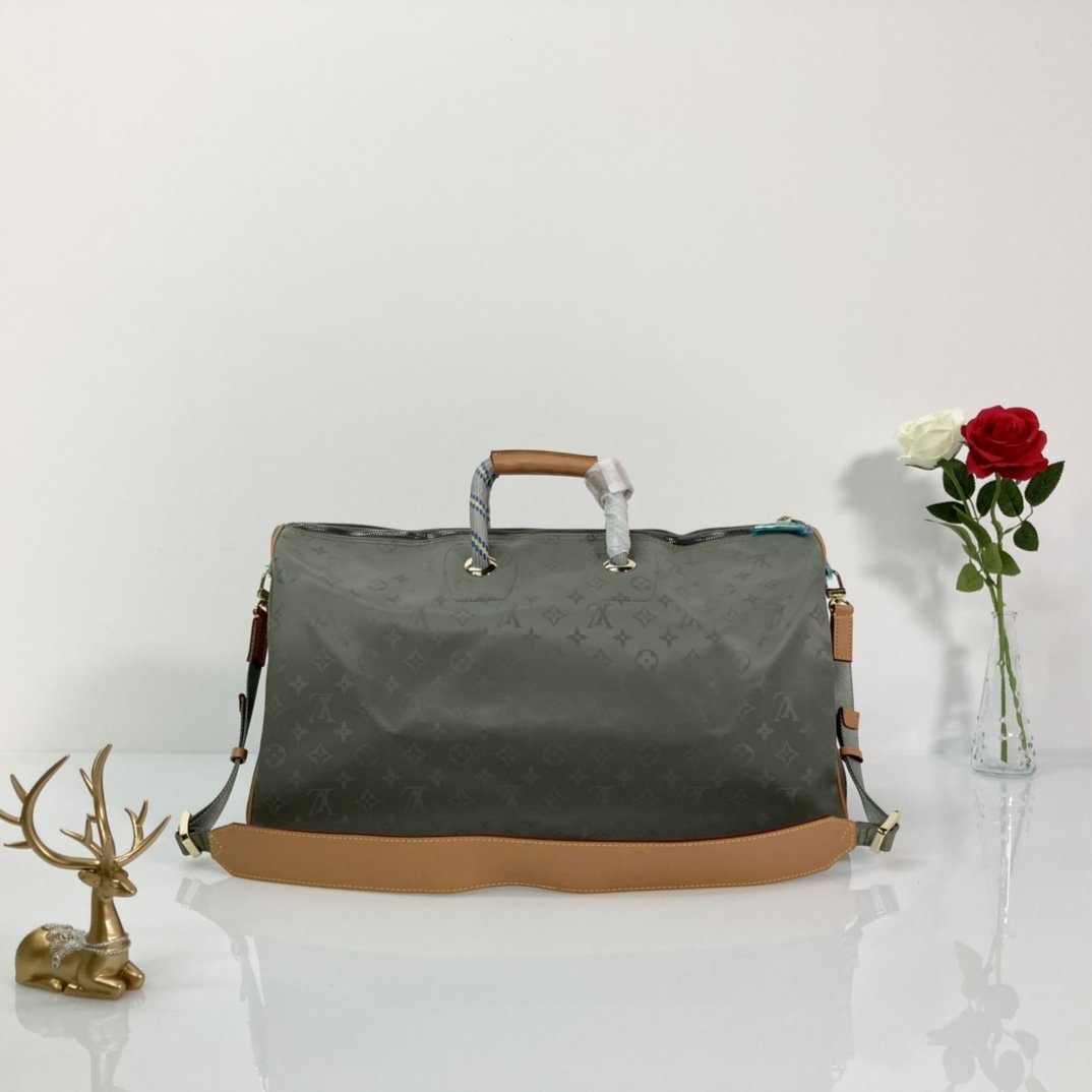 ルイヴィトン Louis Vuitton バッグ 実物の写真  N品スーパーコピー靴代引き可能国内発送後払い安全必ず届く信用できるサイト