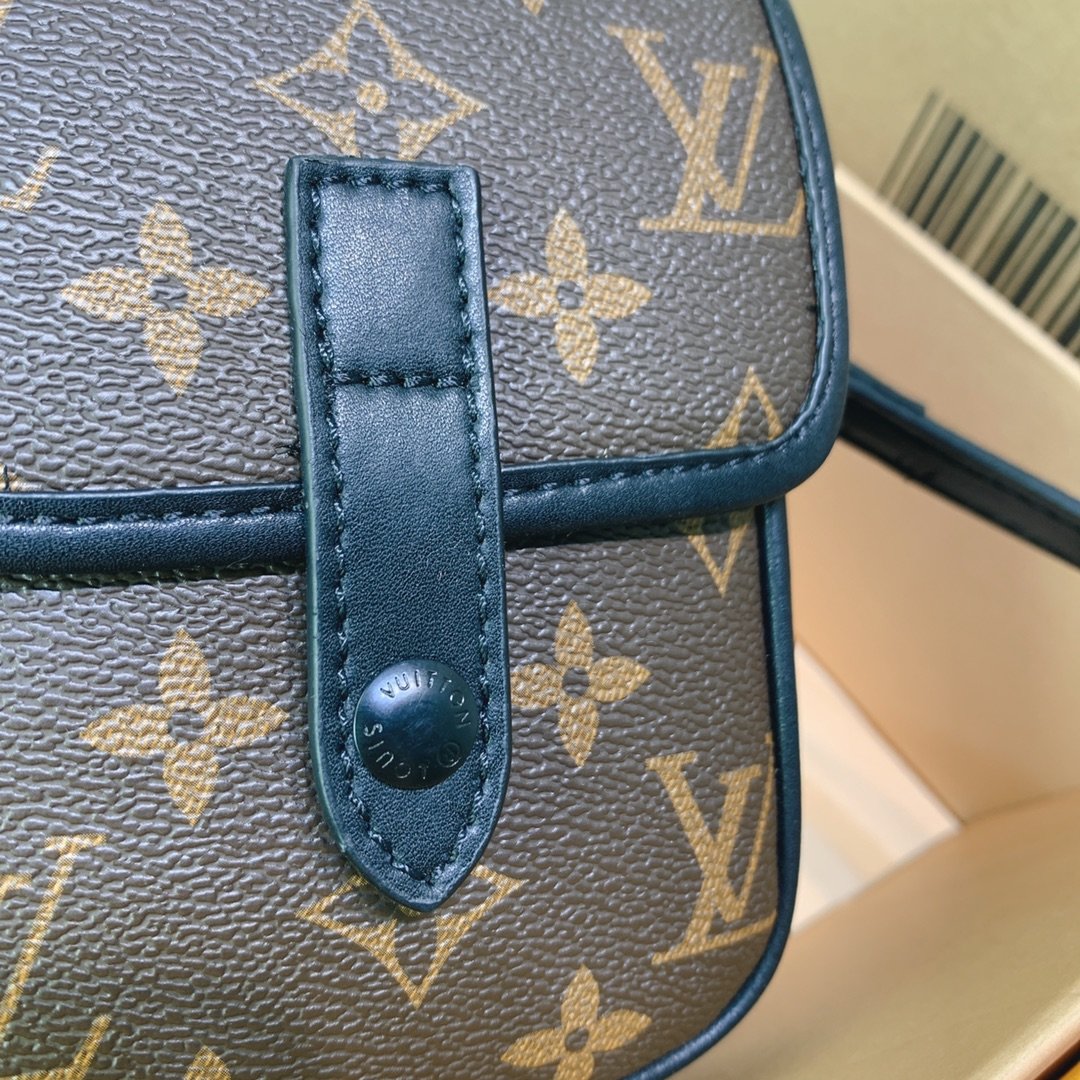 ルイヴィトン Louis Vuitton バッグ 実物の写真  N品スーパーコピーバッグ代引き可能国内発送後払い安全必ず届く信用できるサイト