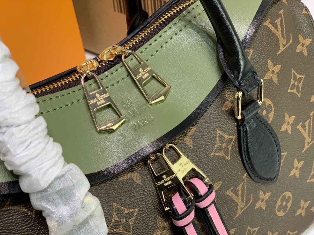 ルイヴィトン Louis Vuitton バッグ 実物の写真  N品スーパーコピーバッグ代引き可能国内発送後払い安全必ず届く信用できるサイト