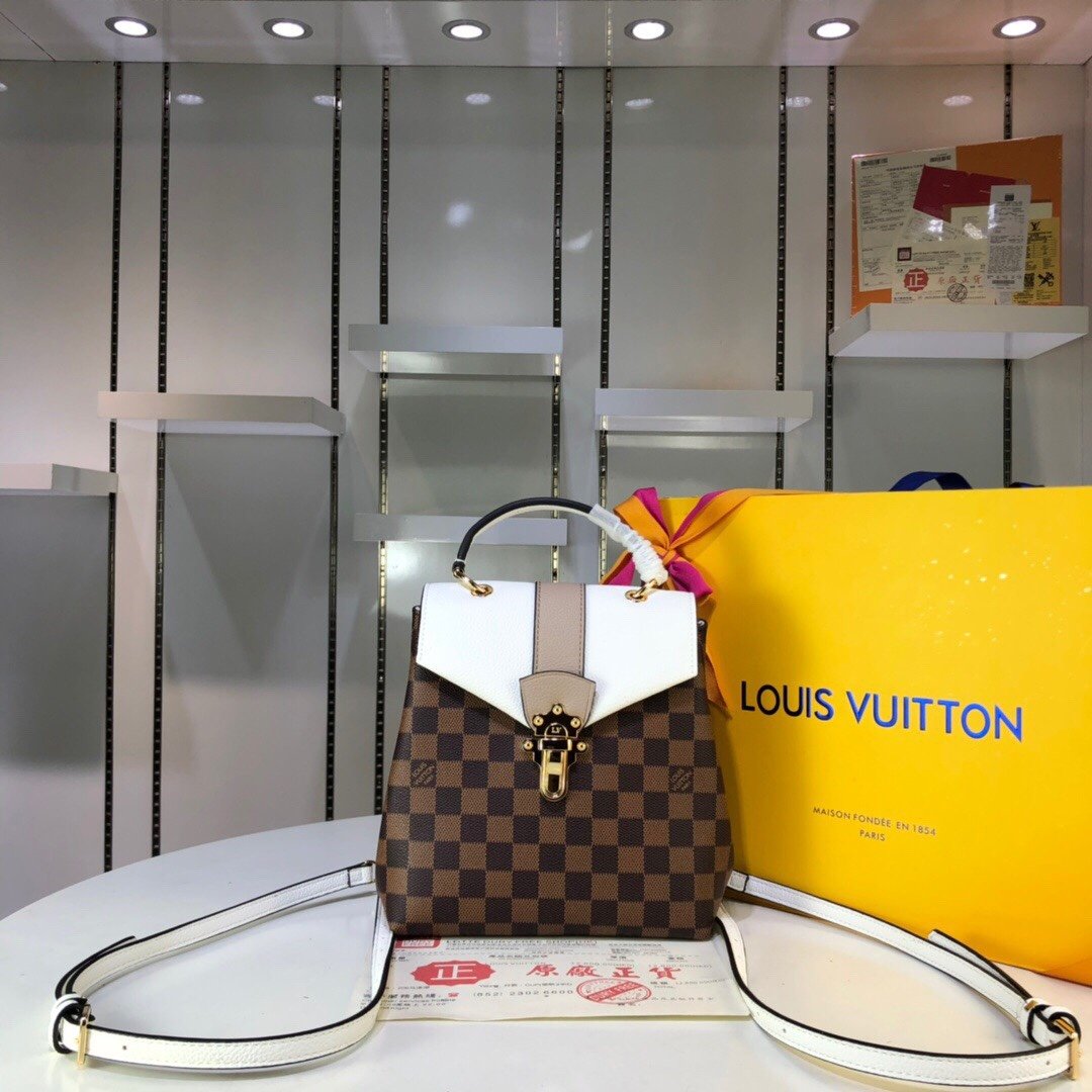 ルイヴィトン Louis Vuitton バッグ 実物の写真  N品スーパーコピーバッグ代引き可能国内発送後払い安全必ず届く信用できるサイト