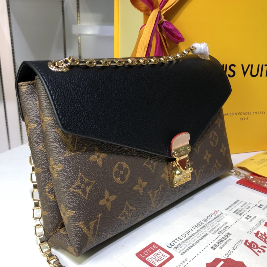 ルイヴィトン Louis Vuitton バッグ 実物の写真  N品スーパーコピーバッグ代引き可能国内発送後払い安全必ず届く信用できるサイト