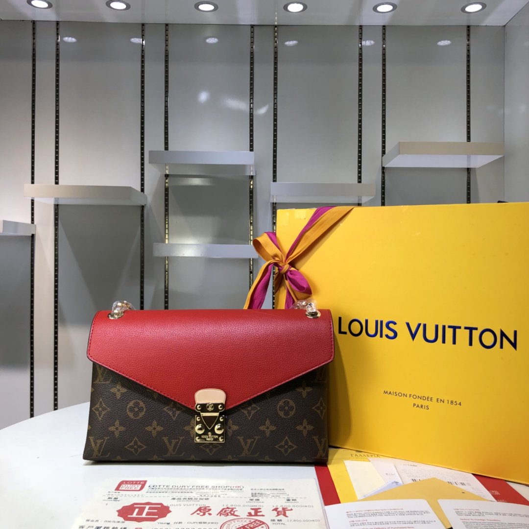 ルイヴィトン Louis Vuitton バッグ 実物の写真  N品スーパーコピーバッグ代引き可能国内発送後払い安全必ず届く信用できるサイト