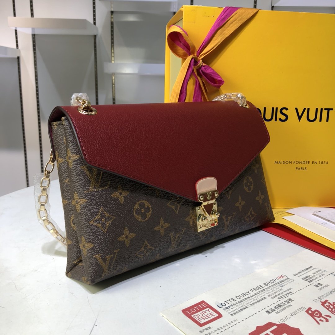 ルイヴィトン Louis Vuitton バッグ 実物の写真  N品スーパーコピーバッグ代引き可能国内発送後払い安全必ず届く信用できるサイト