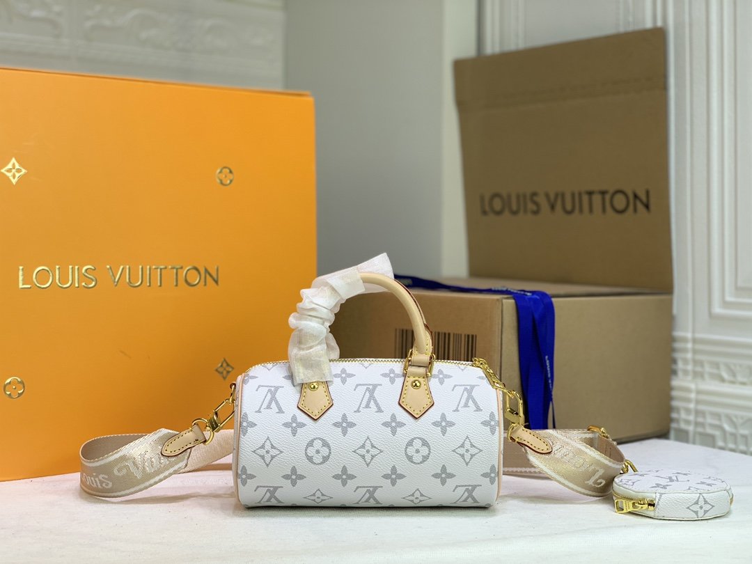 ルイヴィトン Louis Vuitton バッグ 実物の写真  N品スーパーコピーバッグ代引き可能国内発送後払い安全必ず届く信用できるサイト