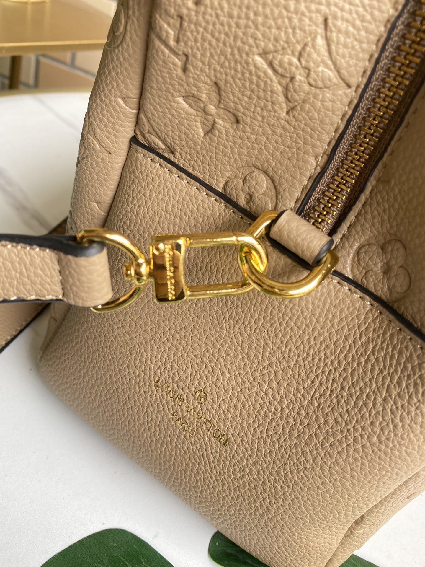 ルイヴィトン Louis Vuitton バッグ 実物の写真  N品スーパーコピーバッグ代引き可能国内発送後払い安全必ず届く信用できるサイト