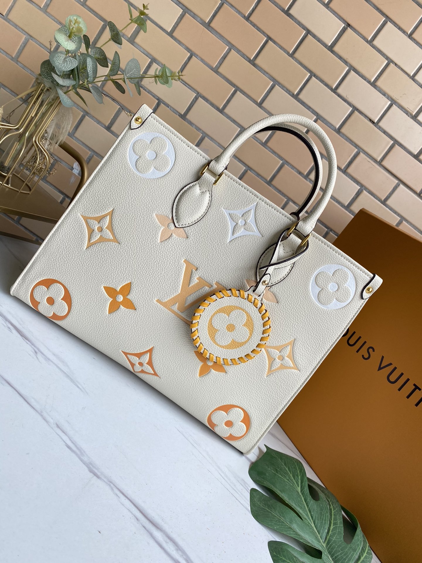 ルイヴィトン Louis Vuitton バッグ 実物の写真  N品スーパーコピーバッグ代引き可能国内発送後払い安全必ず届く信用できるサイト