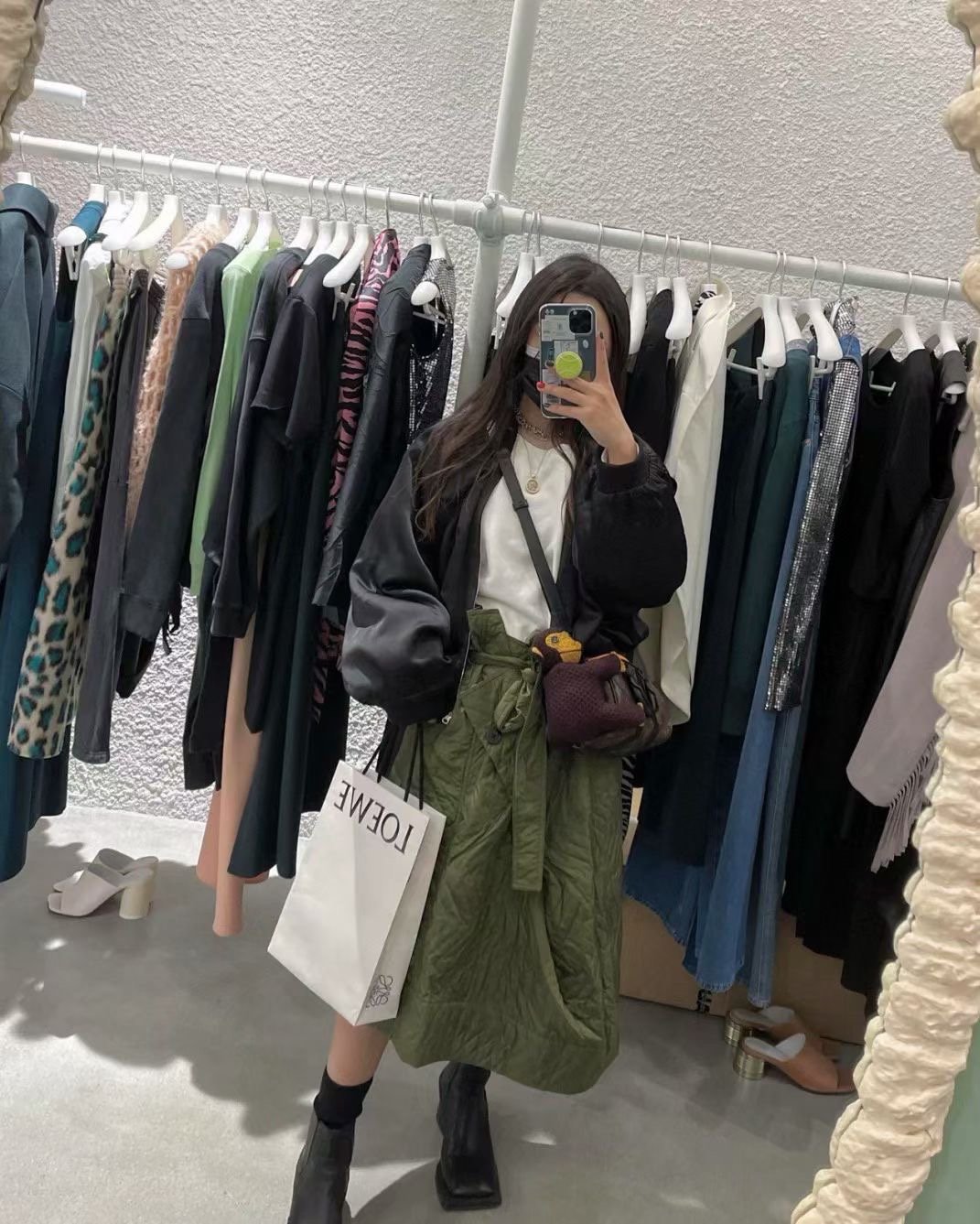 ルイヴィトン Louis Vuitton バッグ 実物の写真  N品スーパーコピーバッグ代引き可能国内発送後払い安全必ず届く信用できるサイト