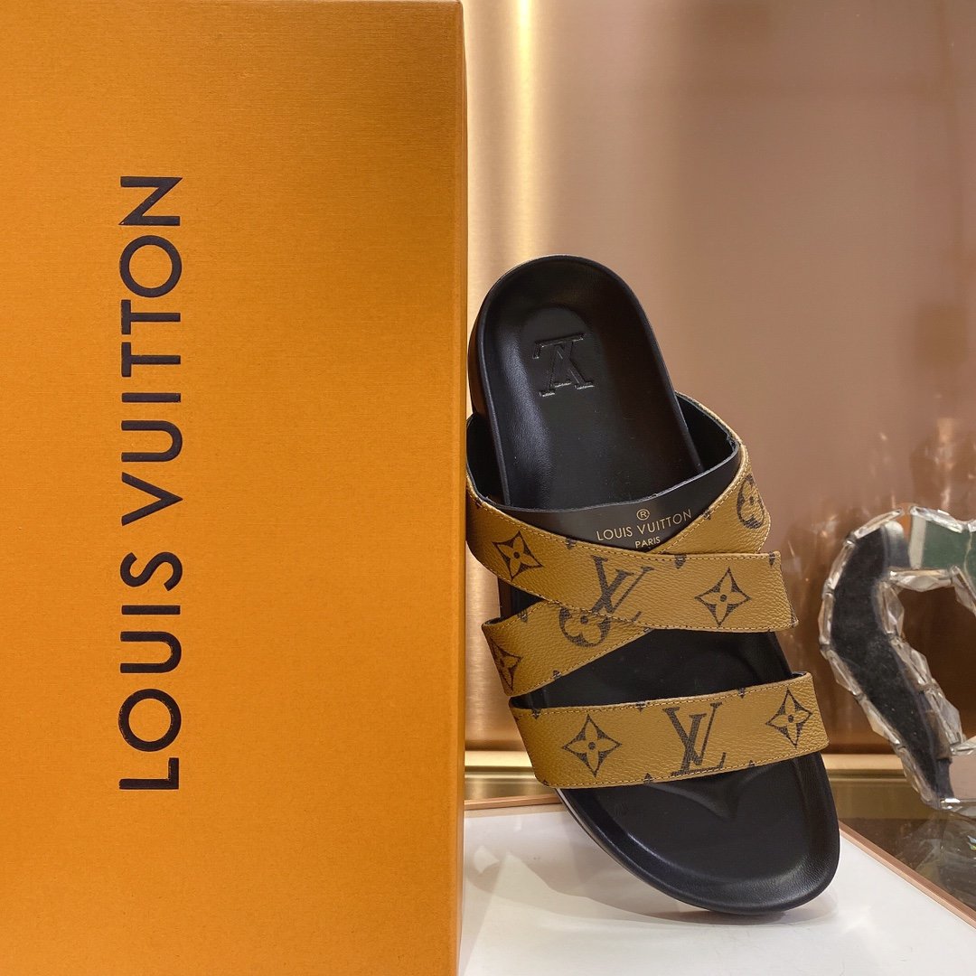 上質 大人気 ルイヴィトン Louis Vuitton サンダル 実物の写真 N品スーパーコピー代引き可能国内発送後払い安全必ず届く信用できるサイト