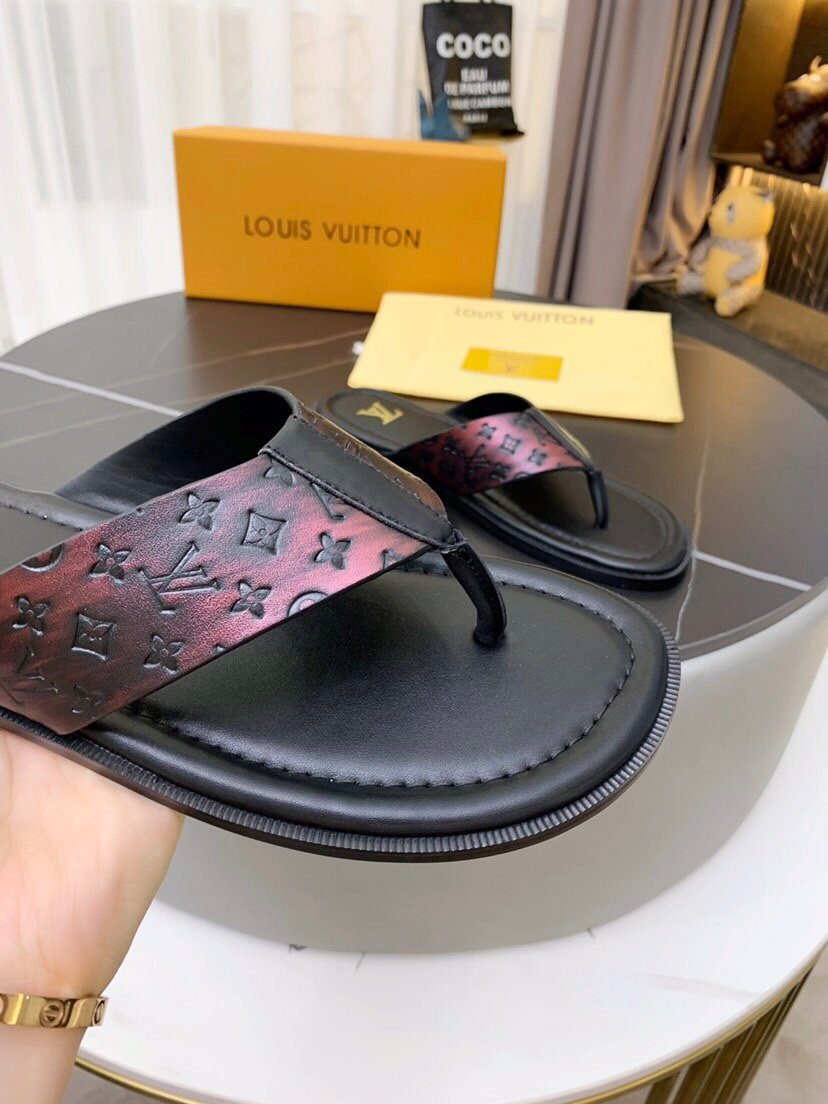 上質 大人気 ルイヴィトン Louis Vuitton サンダル 実物の写真 N品スーパーコピー代引き可能国内発送後払い安全必ず届く信用できるサイト