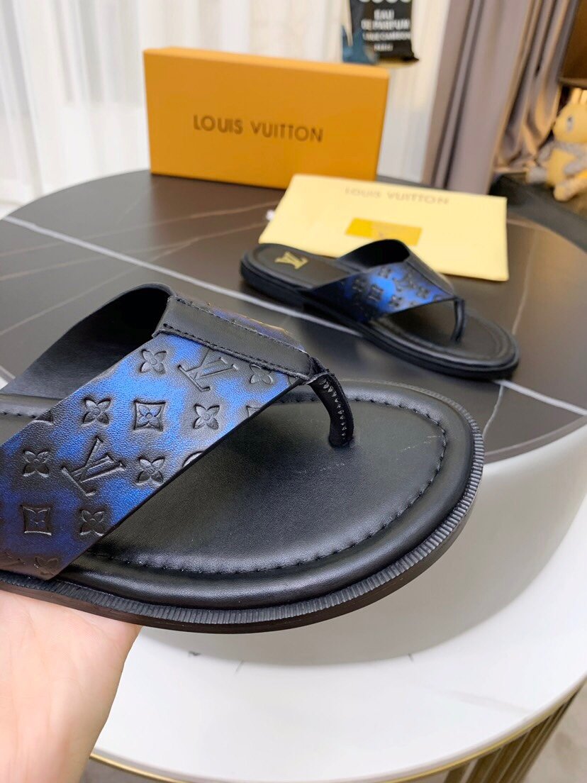 上質 大人気 ルイヴィトン Louis Vuitton サンダル 実物の写真 N品スーパーコピー代引き可能国内発送後払い安全必ず届く信用できるサイト