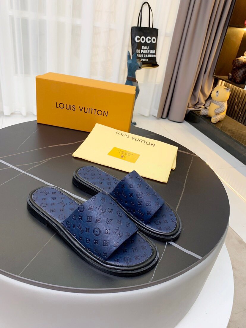 上質 大人気 ルイヴィトン Louis Vuitton サンダル 実物の写真 N品スーパーコピー代引き可能国内発送後払い安全必ず届く信用できるサイト