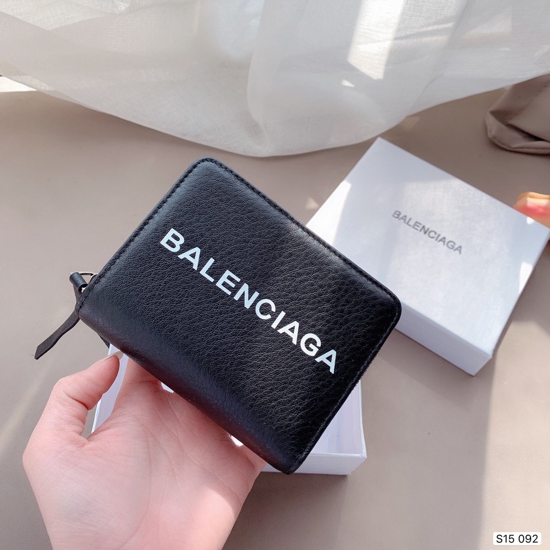 上品でファッションBalenciaga バレンシアガ 財布 実物の写真スーパーコピー財布代引き可能国内発送後払い安全必ず届く信用できるサイト