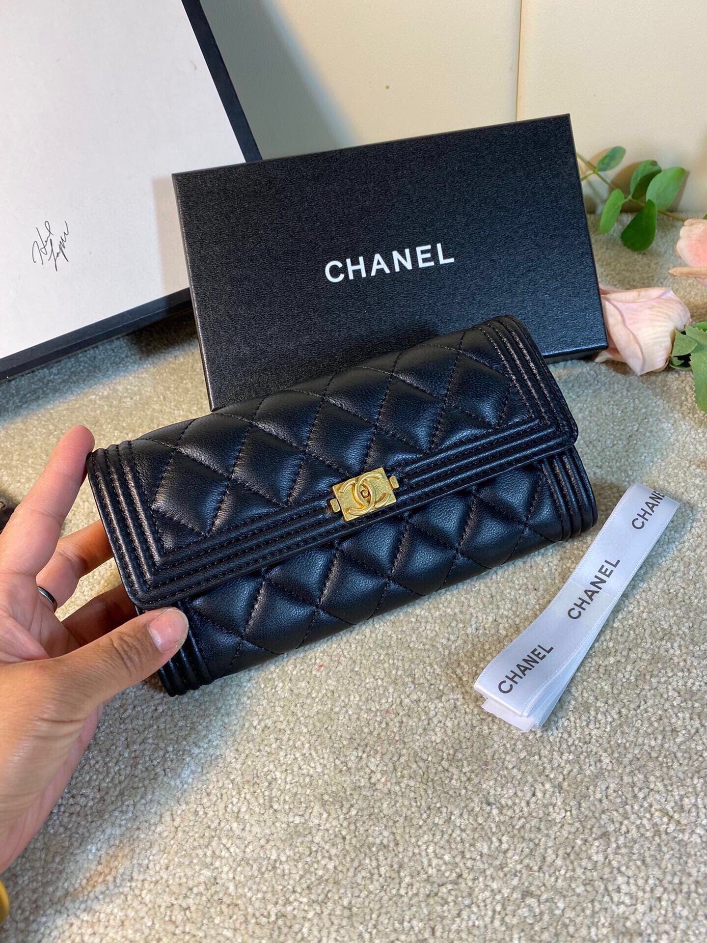 個性的なデザ 人気ブランドChanel シャネル実物の写真 N品スーパーコピー財布代引き対応国内発送後払い安全必ず届く優良サイト