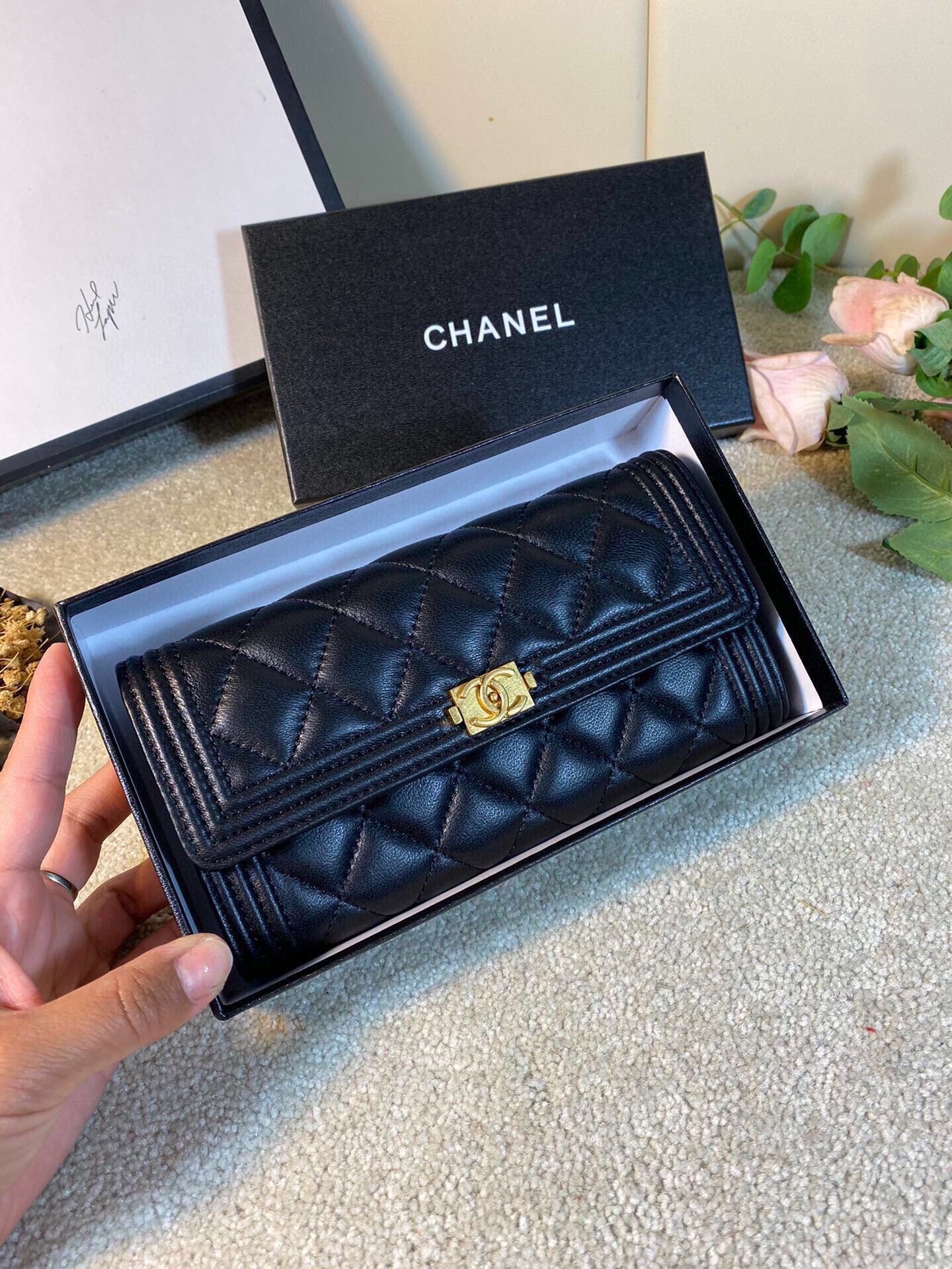 個性的なデザ 人気ブランドChanel シャネル実物の写真 N品スーパーコピー財布代引き対応国内発送後払い安全必ず届く優良サイト