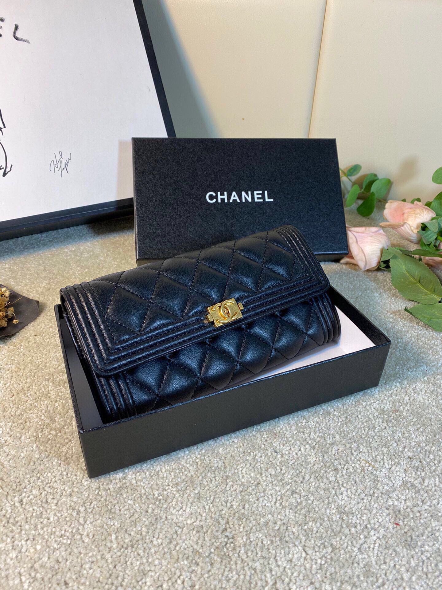 個性的なデザ 人気ブランドChanel シャネル実物の写真 N品スーパーコピー財布代引き対応国内発送後払い安全必ず届く優良サイト