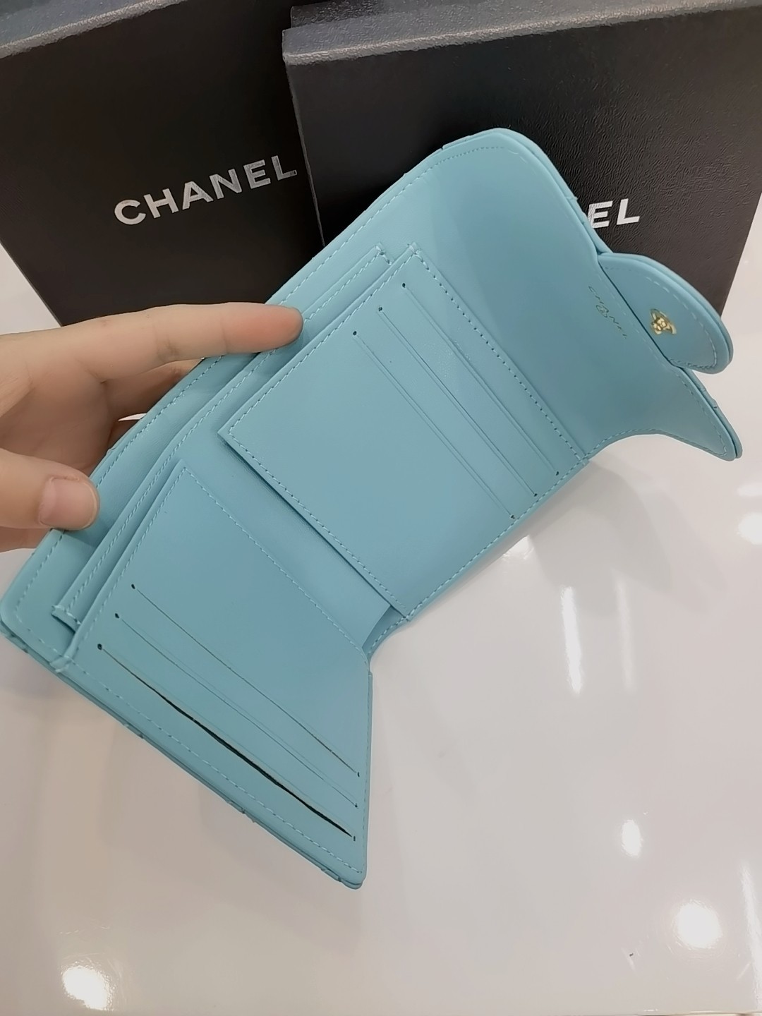 個性的なデザ 人気ブランドChanel シャネル実物の写真 N品スーパーコピー財布代引き対応国内発送後払い安全必ず届く優良サイト