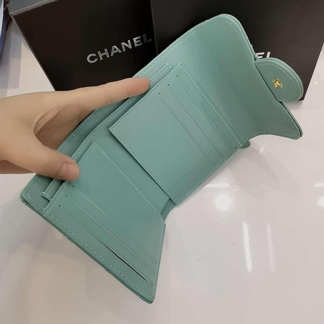 個性的なデザ 人気ブランドChanel シャネル実物の写真 N品スーパーコピー財布代引き対応国内発送後払い安全必ず届く優良サイト