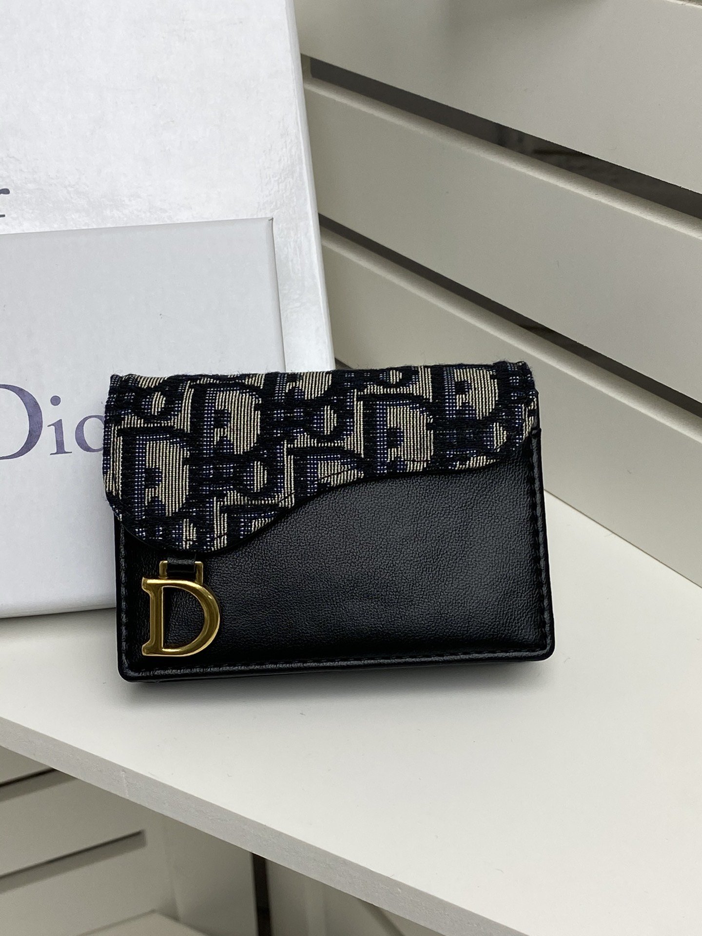 上品でファッションDior クリスチャンディオール財布 実物の写真スーパーコピー財布代引き可能国内発送後払い安全必ず届く信用できるサイト