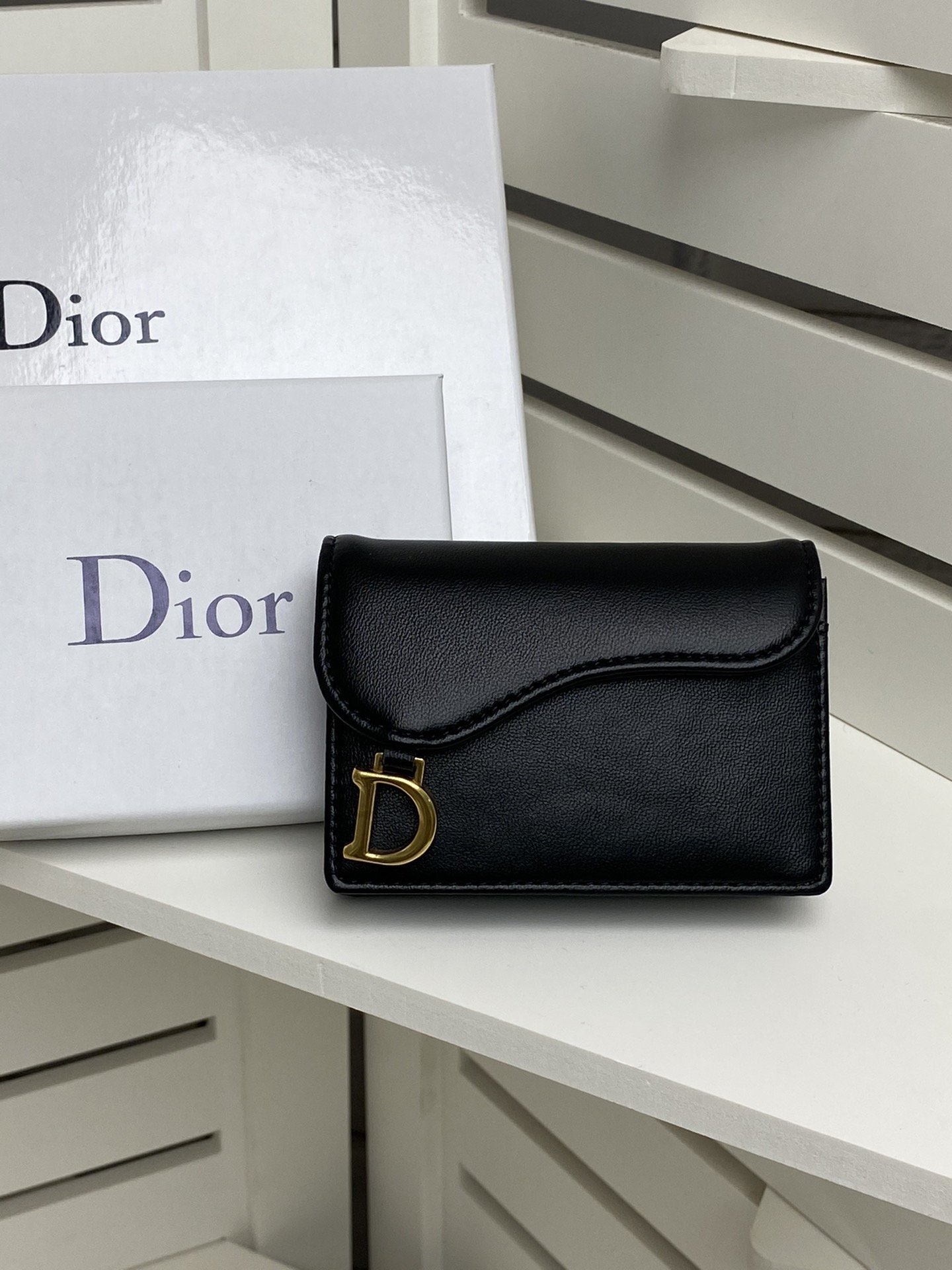 上品でファッションDior クリスチャンディオール財布 実物の写真スーパーコピー財布代引き可能国内発送後払い安全必ず届く信用できるサイト