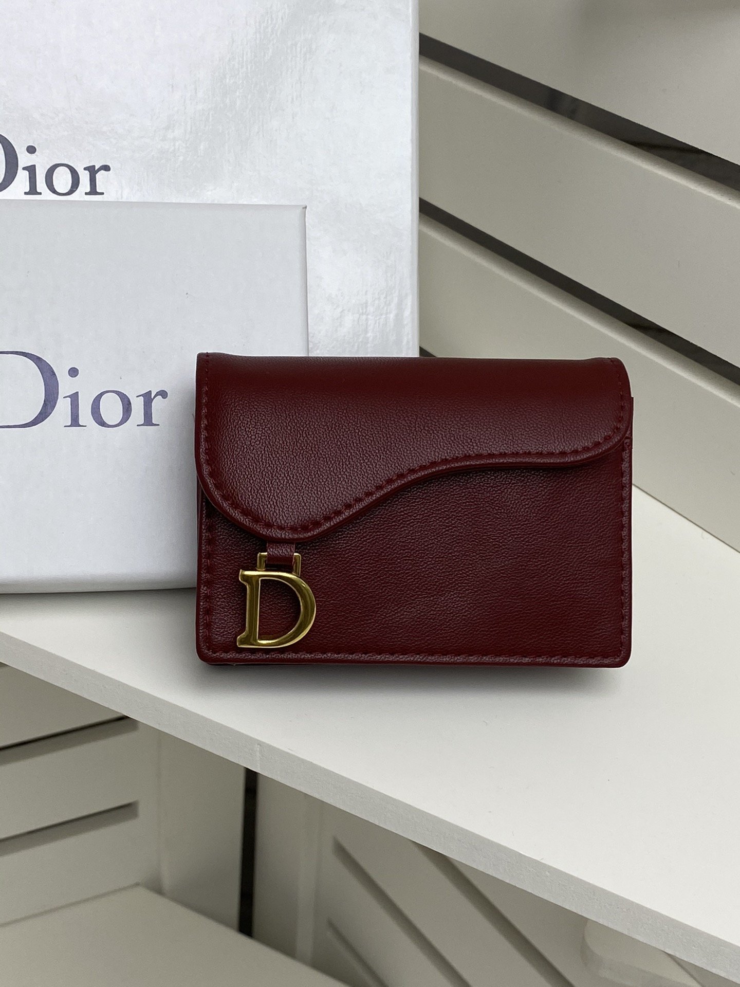 上品でファッションDior クリスチャンディオール財布 実物の写真スーパーコピー財布代引き可能国内発送後払い安全必ず届く信用できるサイト