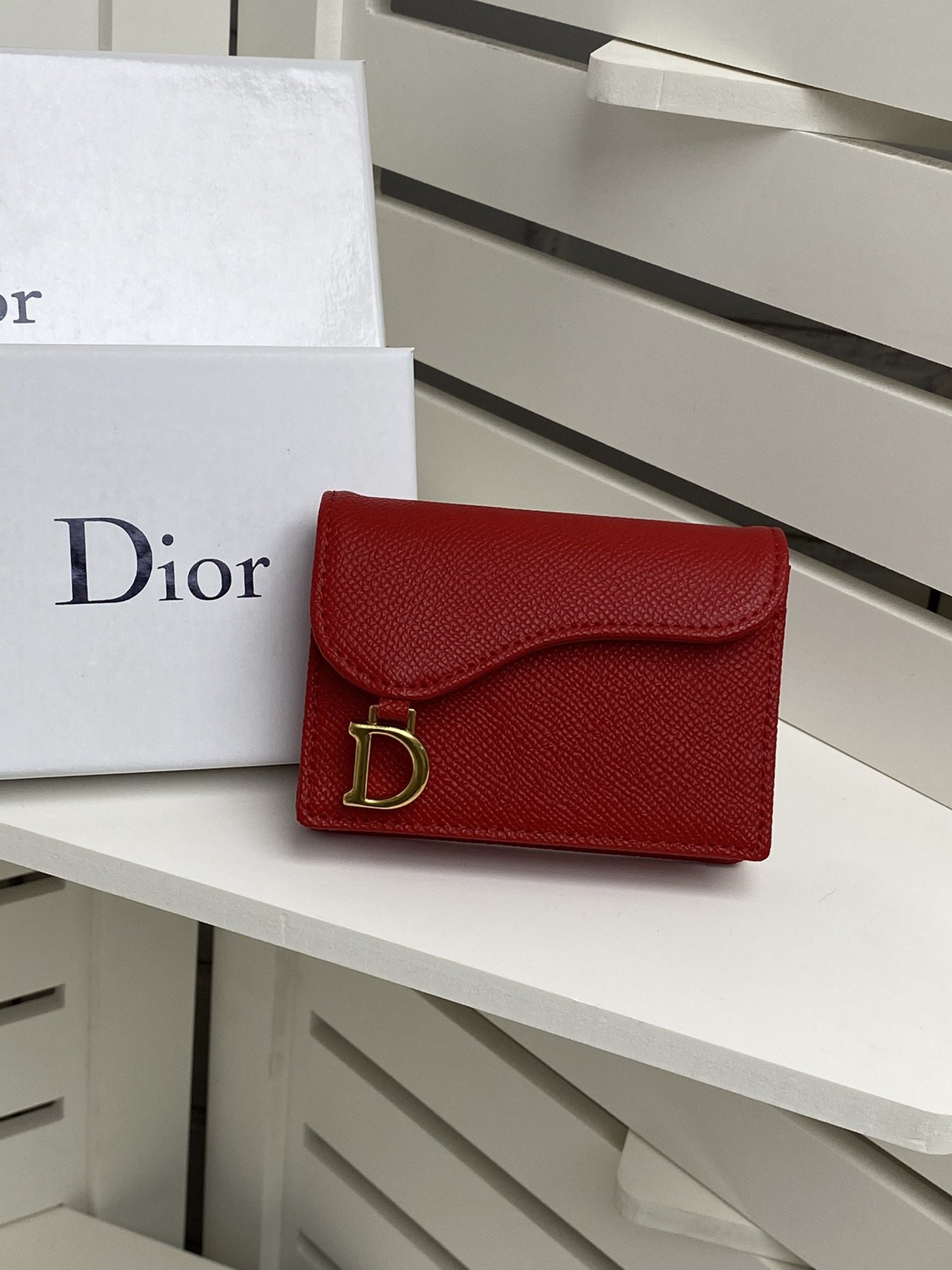 上品でファッションDior クリスチャンディオール財布 実物の写真スーパーコピー財布代引き可能国内発送後払い安全必ず届く信用できるサイト