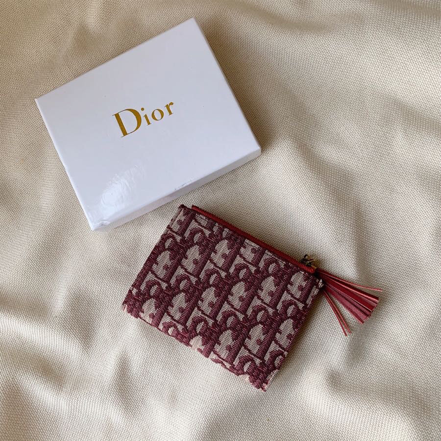 上品でファッションDior クリスチャンディオール財布 実物の写真スーパーコピー財布代引き可能国内発送後払い安全必ず届く信用できるサイト