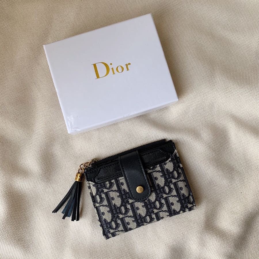 上品でファッションDior クリスチャンディオール財布 実物の写真スーパーコピー財布代引き可能国内発送後払い安全必ず届く信用できるサイト