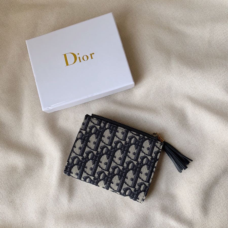 上品でファッションDior クリスチャンディオール財布 実物の写真スーパーコピー財布代引き可能国内発送後払い安全必ず届く信用できるサイト