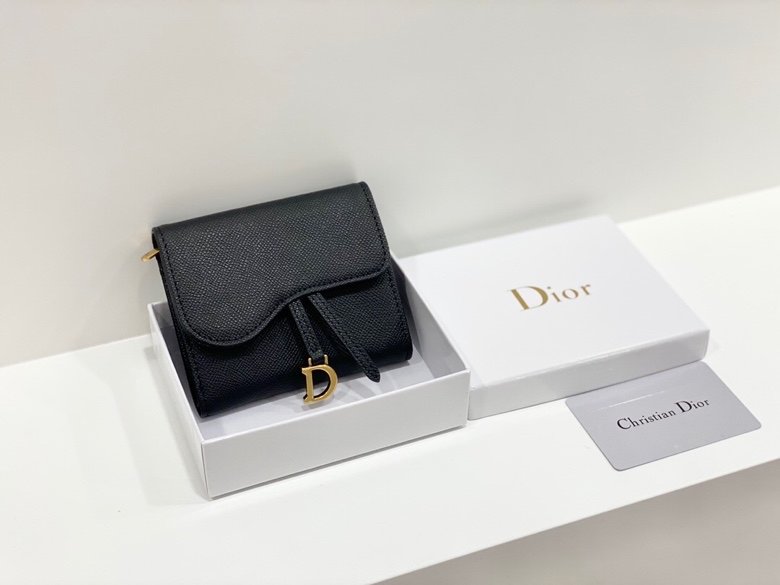 上品でファッションDior クリスチャンディオール財布 実物の写真スーパーコピー財布代引き可能国内発送後払い安全必ず届く信用できるサイト