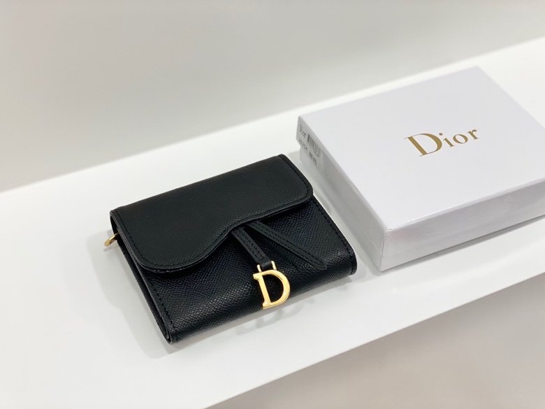 上品でファッションDior クリスチャンディオール財布 実物の写真スーパーコピー財布代引き可能国内発送後払い安全必ず届く信用できるサイト