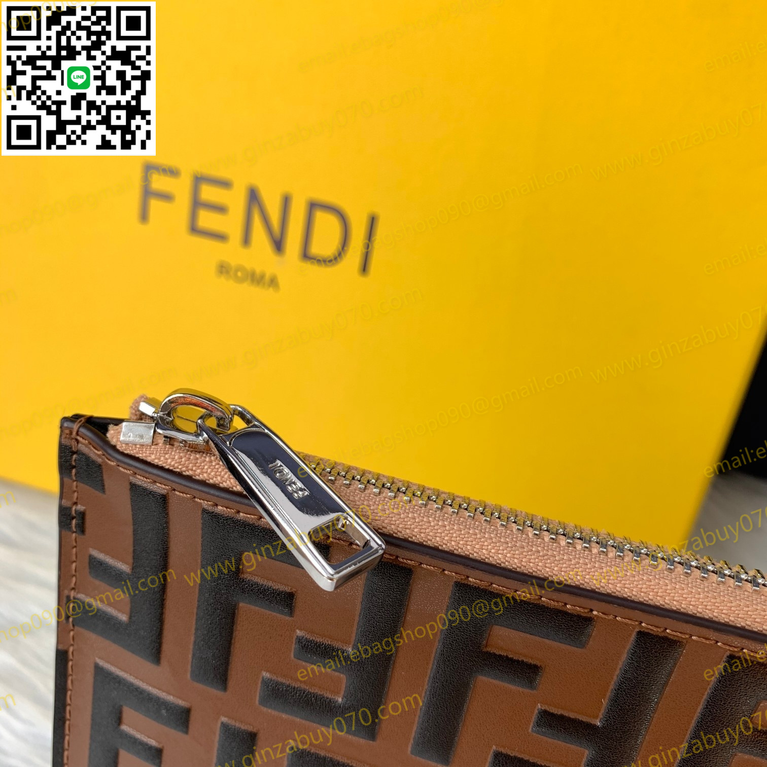 注目のアイテムfendi フェンディ実物の写真スーパーコピー財布代引き可能国内発送後払い安全必ず届く信用できるサイト