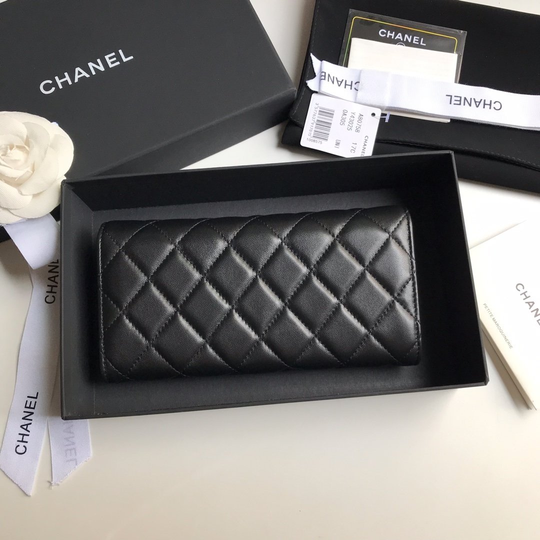 個性的なデザ 人気ブランドChanel シャネル実物の写真 N品スーパーコピー財布代引き対応国内発送後払い安全必ず届く優良サイト