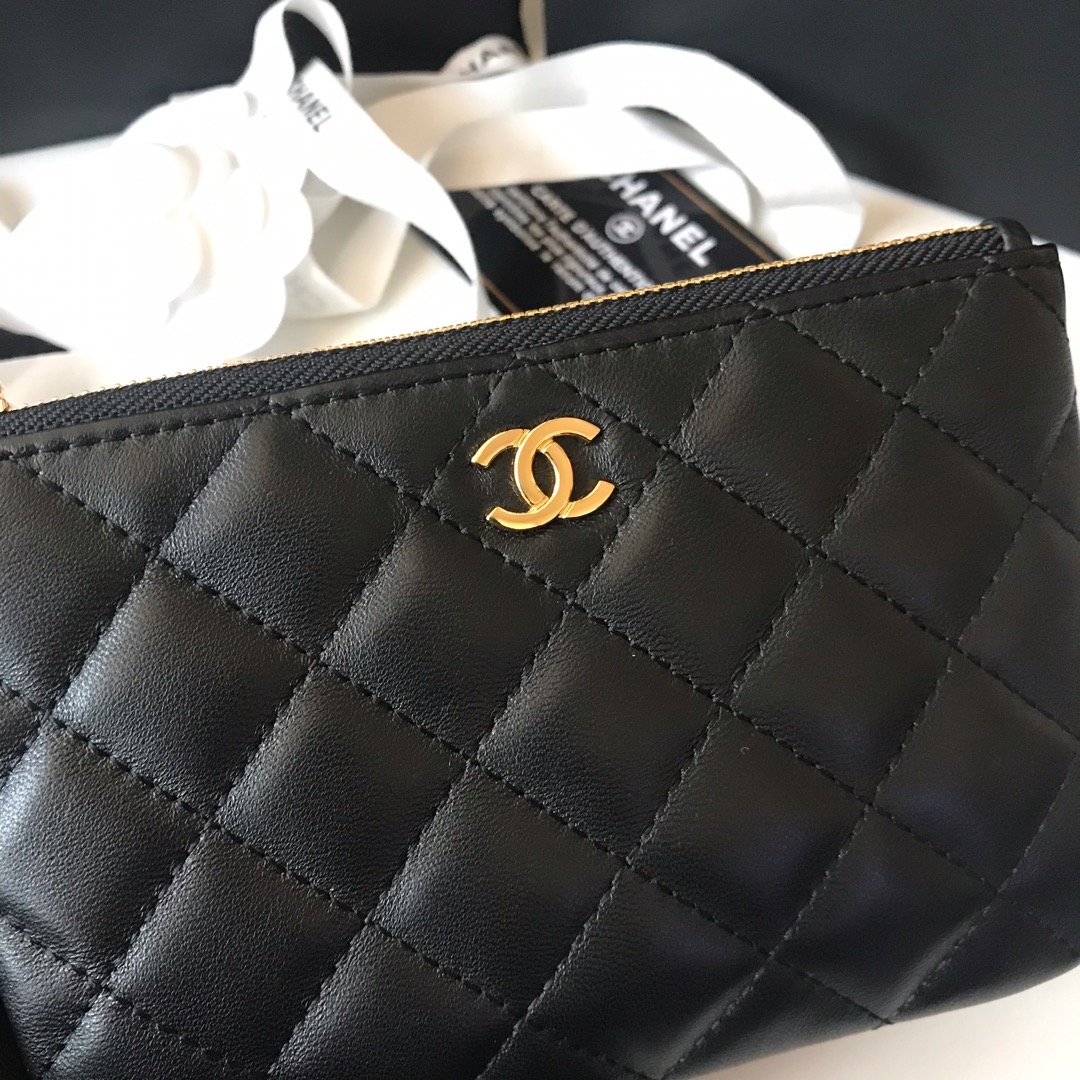 個性的なデザ 人気ブランドChanel シャネル実物の写真 N品スーパーコピー財布代引き対応国内発送後払い安全必ず届く優良サイト