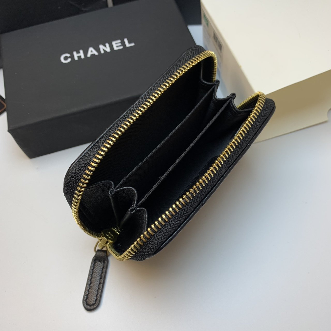 個性的なデザ 人気ブランドChanel シャネル実物の写真 N品スーパーコピー財布代引き対応国内発送後払い安全必ず届く優良サイト