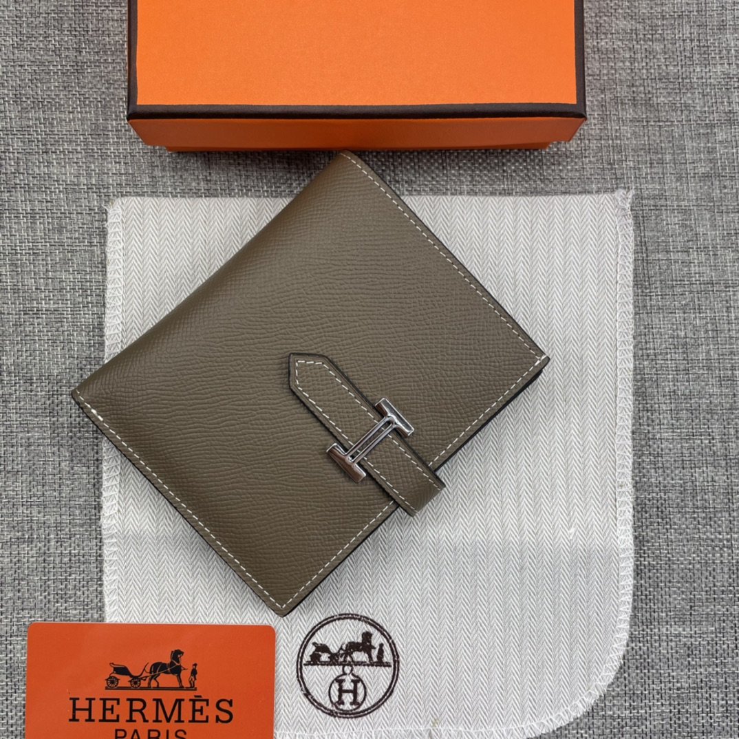 個性的なデザ Hermes エルメス実物の写真 N品スーパーコピー財布代引き対応国内発送後払い安全必ず届く優良サイト