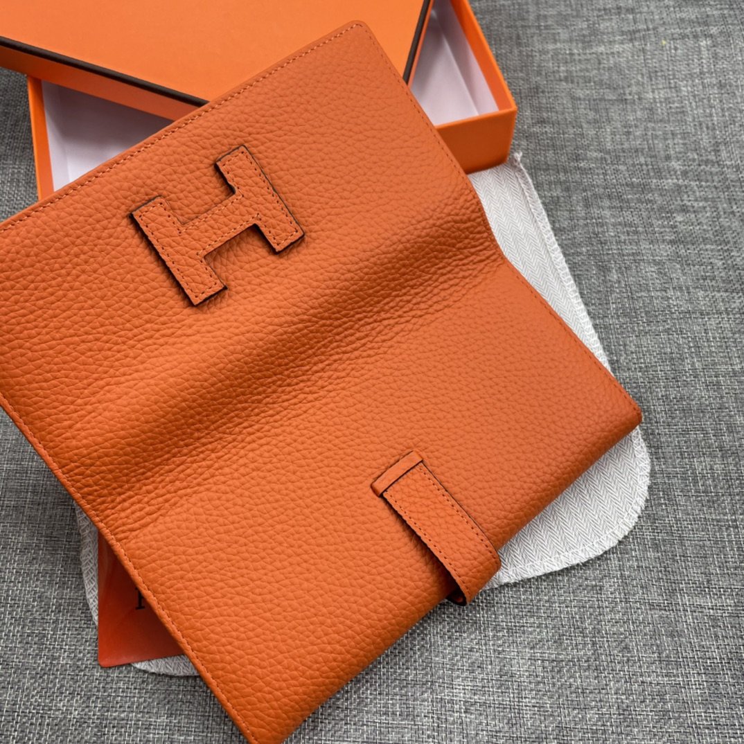 個性的なデザ Hermes エルメス実物の写真 N品スーパーコピー財布代引き対応国内発送後払い安全必ず届く優良サイト