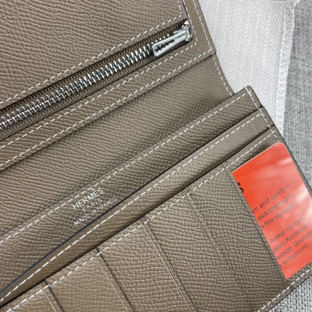 個性的なデザ Hermes エルメス実物の写真 N品スーパーコピー財布代引き対応国内発送後払い安全必ず届く優良サイト