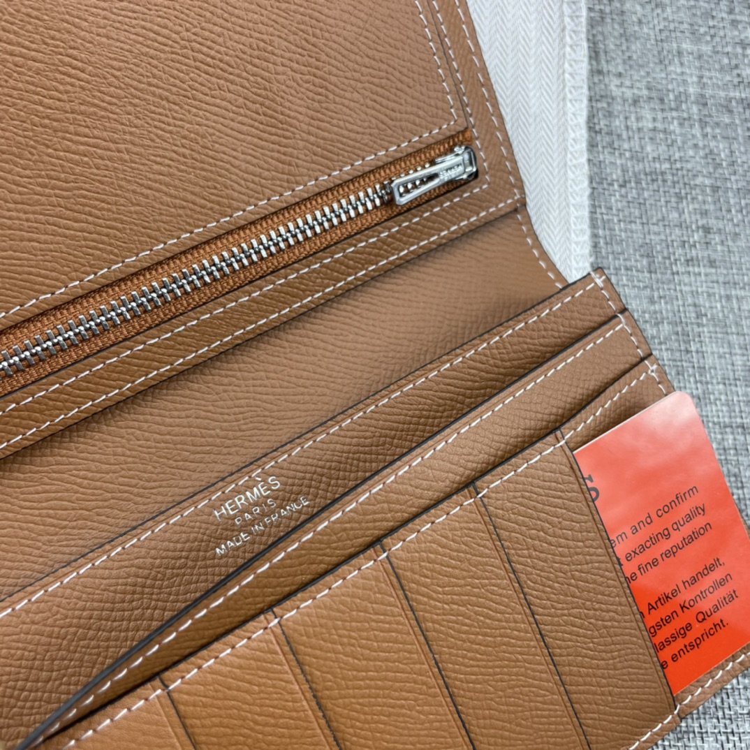 個性的なデザ Hermes エルメス実物の写真 N品スーパーコピー財布代引き対応国内発送後払い安全必ず届く優良サイト