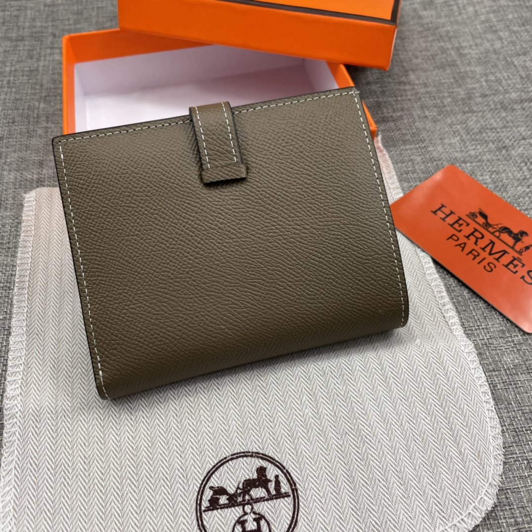 個性的なデザ Hermes エルメス実物の写真 N品スーパーコピー財布代引き対応国内発送後払い安全必ず届く優良サイト