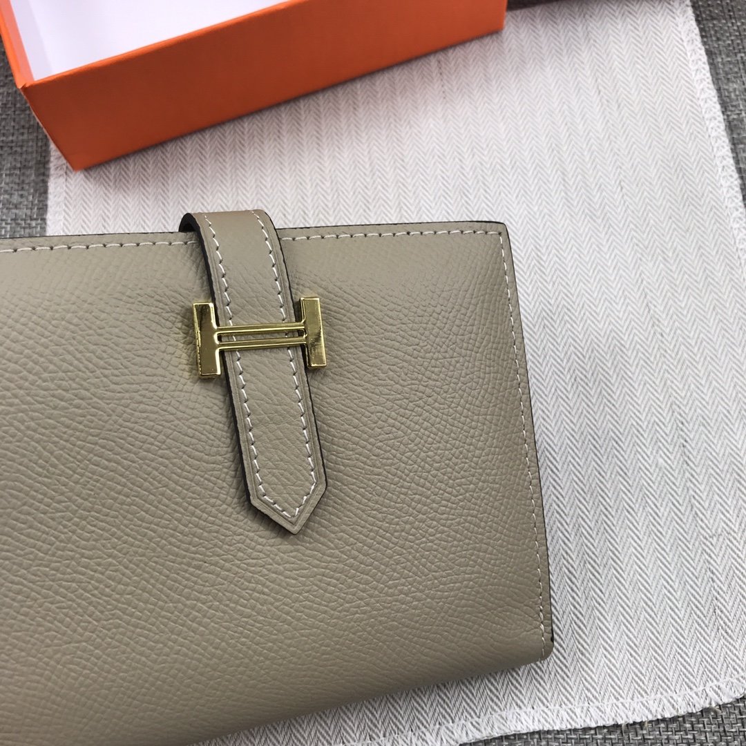 個性的なデザ Hermes エルメス実物の写真 N品スーパーコピー財布代引き対応国内発送後払い安全必ず届く優良サイト